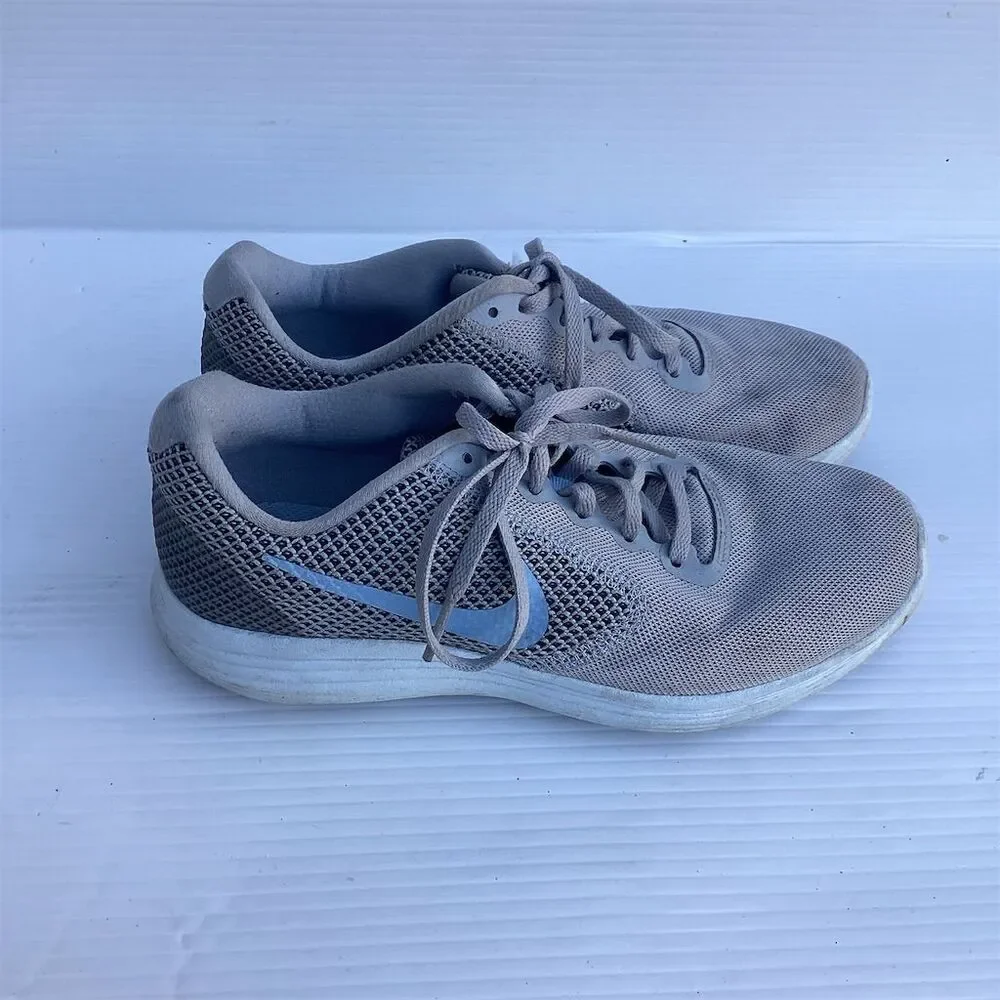 Nike Women's Revolution 3 Running Shoes‎ Gray Size 8 Athletic Low Top